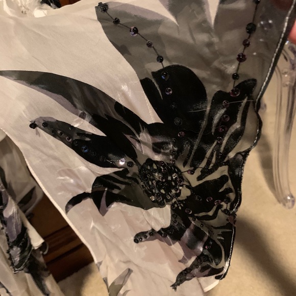 Cashe blk/white floral beaded fringe flow dress - Picture 13 of 14